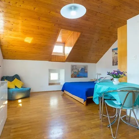 Apartment Peppino 3 - Old Town *
