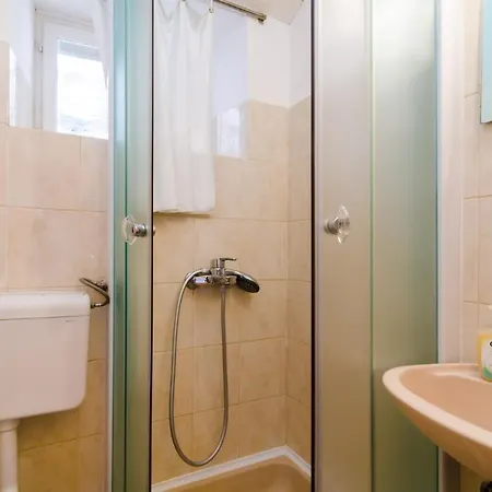 Peppino 3 - Old Town *